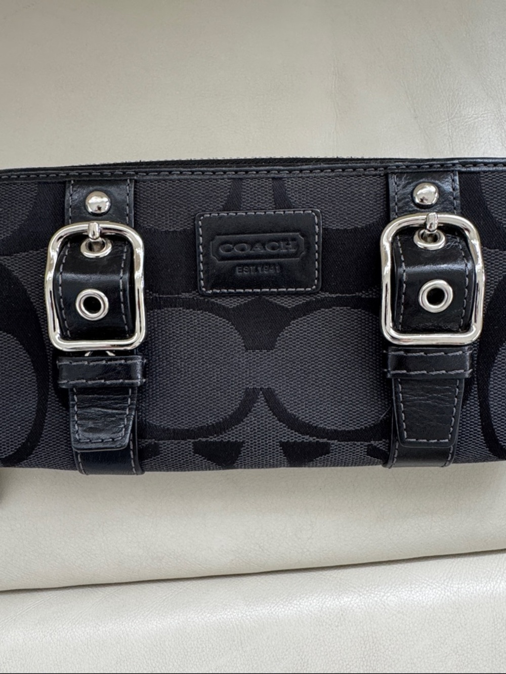 Coach Zoe SoHo buckle zip around wallet in black signature jacquard and leather - Picture 13 of 13